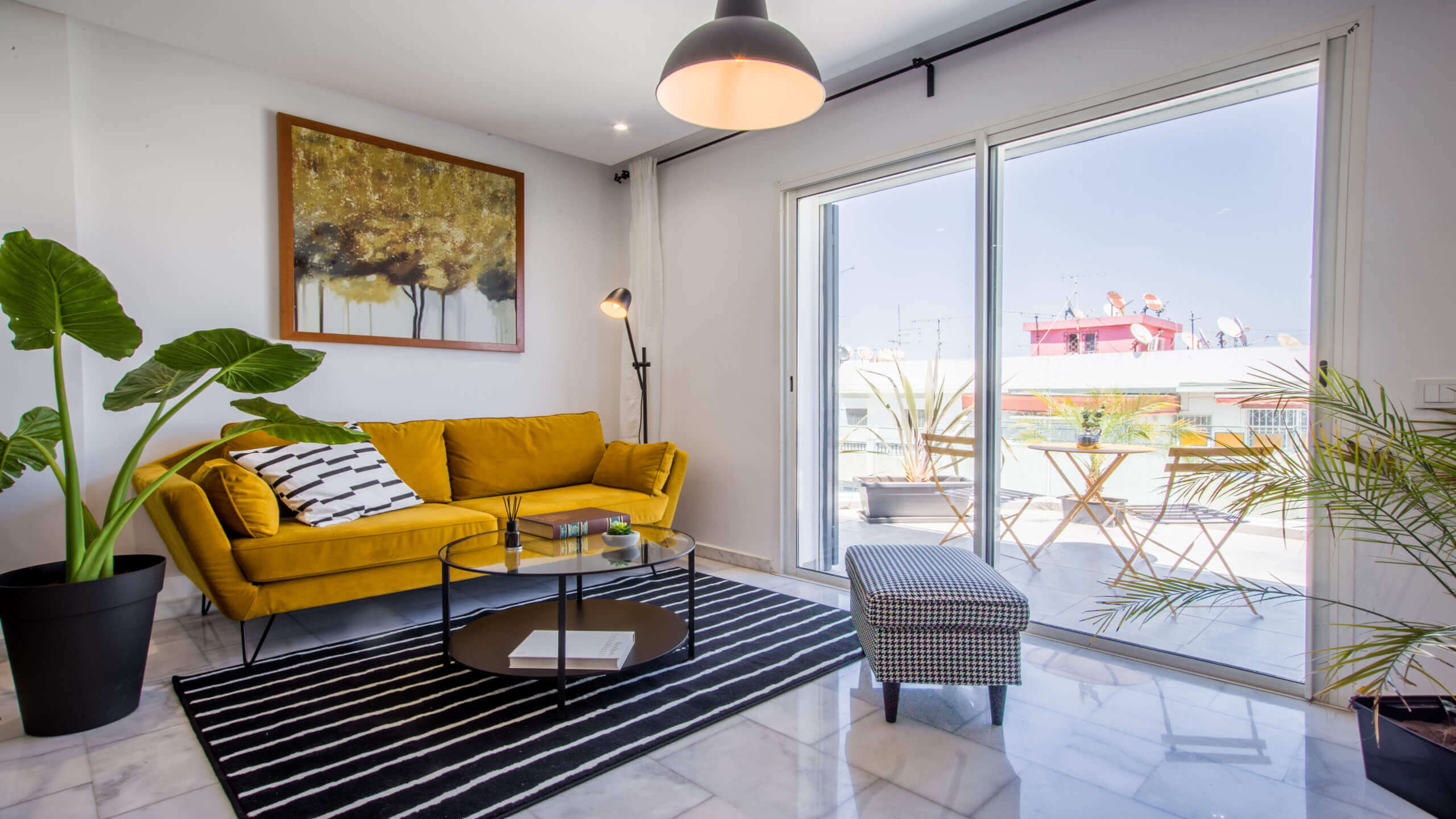 Appartement meublé à louer Rabat Agdal blanc